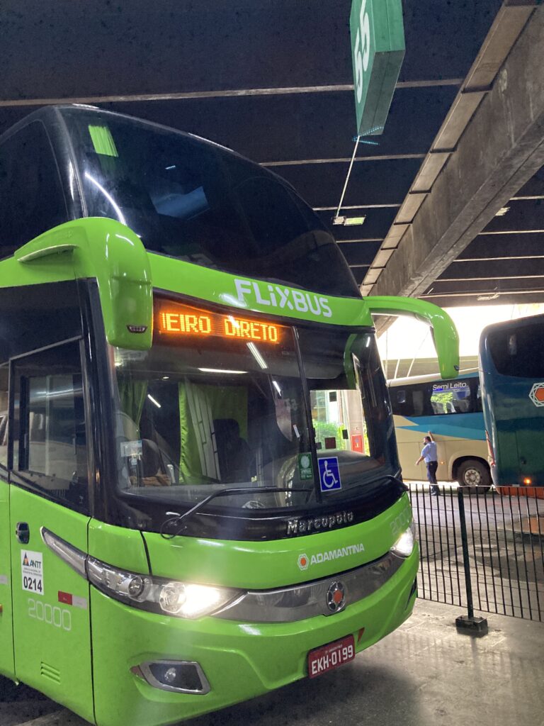 Autobús a Rio de Janeiro, Brasil.