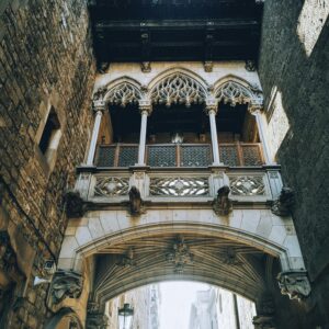 Descubre el barrio Gótico y la Catedral de Barcelona