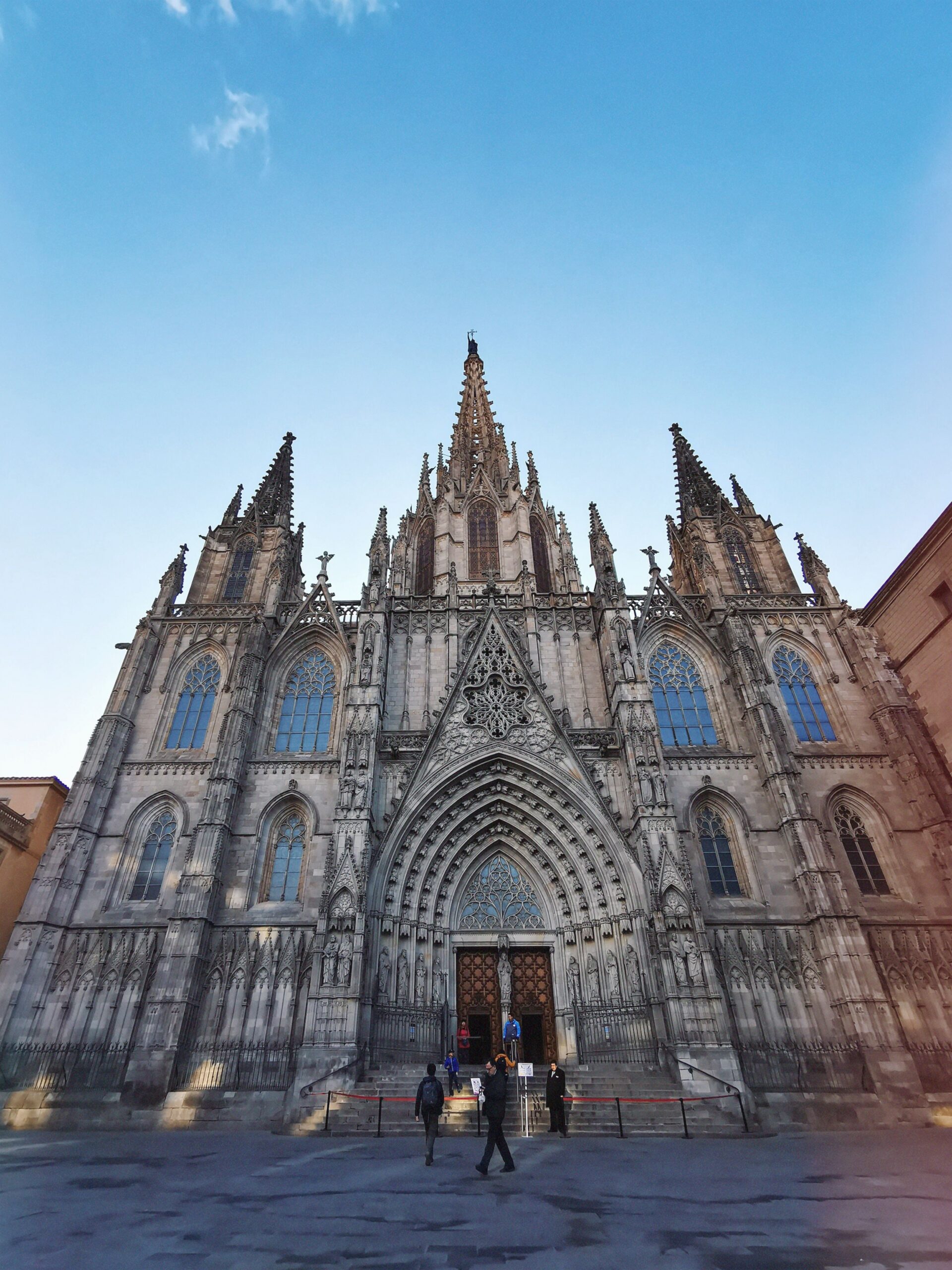Descubre el barrio Gótico y la Catedral de Barcelona - Imagen 2