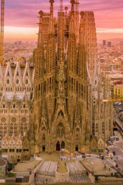 Sagrada-Familia-768x512.jpeg